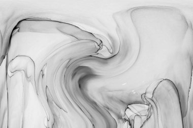 Alkol mürekkebinin sunduğu yüksek kaliteli akış sanatı tasarımcıya modern bir soyut arkaplan sağlar..