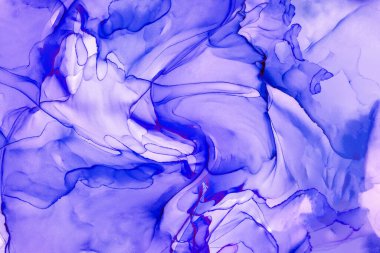 Alkol mürekkebinden yapılmış doğal akışkan sanat tablosu. Yumuşak, rüya gibi renkler. Aurora oluştur. Şeffaf dalgalı hatları ateşle.