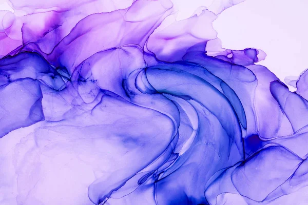 Alkol mürekkebinden yapılmış doğal akışkan sanat tablosu. Yumuşak, rüya gibi renkler. Aurora oluştur. Şeffaf dalgalı hatları ateşle.