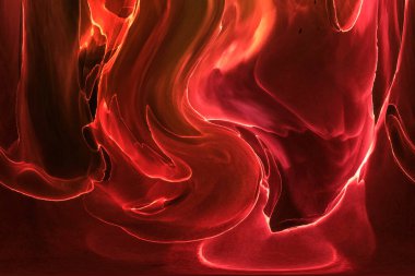 Alkol mürekkebinden yapılmış doğal akışkan sanat tablosu. Yumuşak, rüya gibi renkler. Aurora oluştur. Şeffaf dalgalı hatları ateşle.