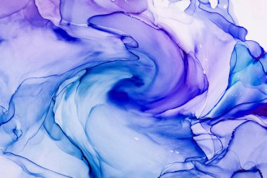 Alkol mürekkebi teknikli doğal akışkan resim. Yumuşak rüya renkleri şeffaf dalgalı çizgiler oluşturur.