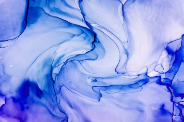 Alkol mürekkebi teknikli doğal akışkan resim. Yumuşak rüya renkleri şeffaf dalgalı çizgiler oluşturur.