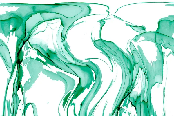 Alkol mürekkebinden yapılmış doğal akışkan sanat tablosu. Yumuşak, rüya gibi renkler. Aurora oluştur. Şeffaf dalgalı hatları ateşle.