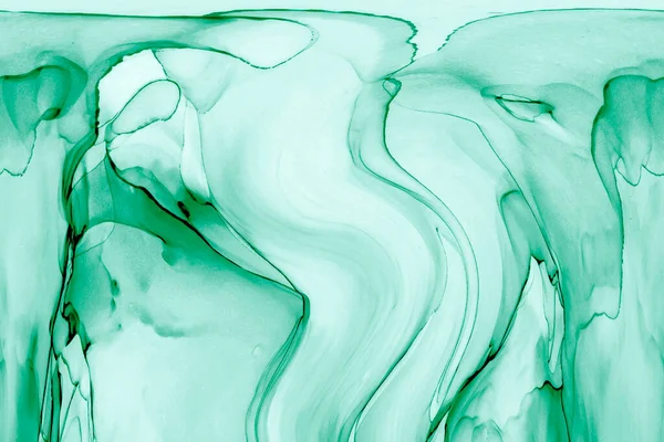 Alkol mürekkebinden yapılmış doğal akışkan sanat tablosu. Yumuşak, rüya gibi renkler. Aurora oluştur. Şeffaf dalgalı hatları ateşle.