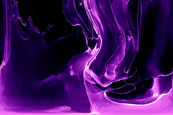 Alkol mürekkebi teknikli doğal akışkan resim. Yumuşak rüya renkleri şeffaf dalgalı çizgiler oluşturur.