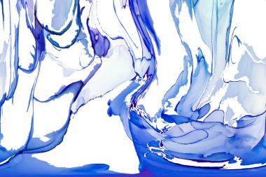 Alkol mürekkebi teknikli doğal akışkan resim. Yumuşak rüya renkleri şeffaf dalgalı çizgiler oluşturur.