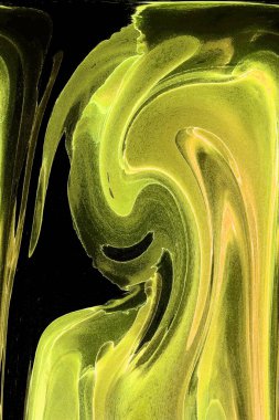 Alkol mürekkebinden yapılmış doğal akışkan sanat tablosu. Yumuşak, rüya gibi renkler. Aurora oluştur. Şeffaf dalgalı hatları ateşle.