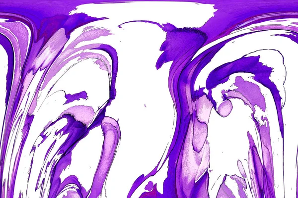Alkol mürekkebi teknikli doğal akışkan resim. Yumuşak rüya renkleri şeffaf dalgalı çizgiler oluşturur.