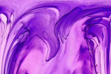 Alkol mürekkebi teknikli doğal akışkan resim. Yumuşak rüya renkleri şeffaf dalgalı çizgiler oluşturur.