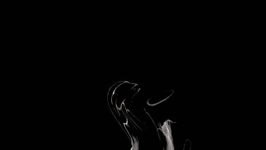 Yüksek kaliteli soyut Çin manzara resminin modern sanat arka planı alkol mürekkebiyle sunulmuştur..