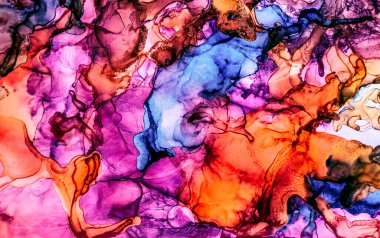 Alkol mürekkebi tekniğindeki doğal akışkan resim. Yumuşak rüya renkleri şeffaf dalgalı çizgiler oluşturur.