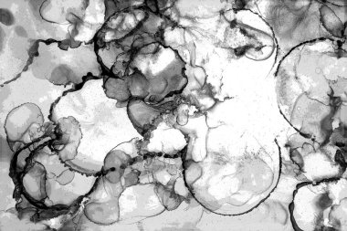 Alkol mürekkebi tekniğindeki doğal akışkan resim. Yumuşak rüya renkleri şeffaf dalgalı çizgiler oluşturur.