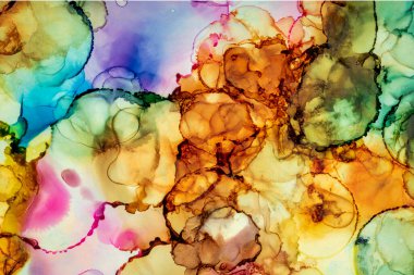 Alkol mürekkebi tekniğindeki doğal akışkan resim. Yumuşak rüya renkleri şeffaf dalgalı çizgiler oluşturur.