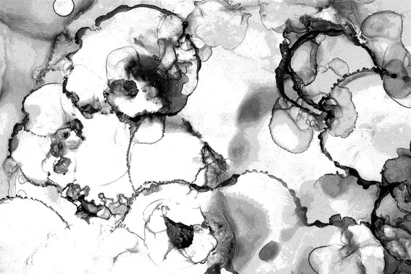 Alkol mürekkebi tekniğindeki doğal akışkan resim. Yumuşak rüya renkleri şeffaf dalgalı çizgiler oluşturur.