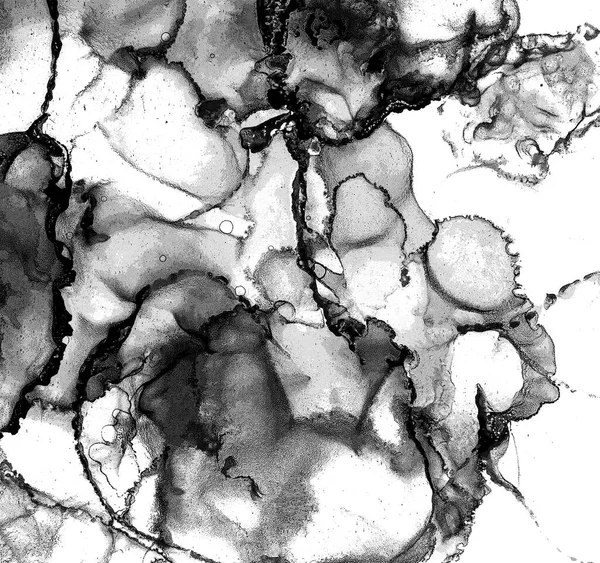 Alkol mürekkebi tekniğindeki doğal akışkan resim. Yumuşak rüya renkleri şeffaf dalgalı çizgiler oluşturur.