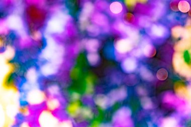 Soyut ışık. Bokeh arkaplan, vektör çizimi. Mistik mor. Büyülü renkler. Neşe.