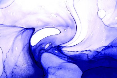 Alkol mürekkebinin sunduğu yüksek kaliteli akış sanatı tasarımcıya modern bir soyut arkaplan sağlar..