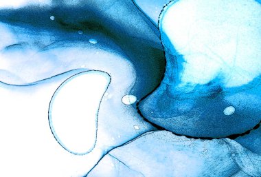 Alkol mürekkebinin sunduğu yüksek kaliteli akış sanatı tasarımcıya modern bir soyut arkaplan sağlar..