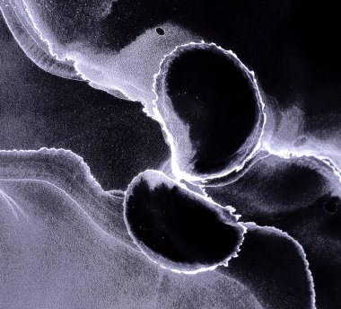 Alkol mürekkebinin sunduğu yüksek kaliteli akış sanatı tasarımcıya modern bir soyut arkaplan sağlar..