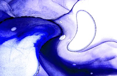 Yüksek kaliteli soyut tablolar tasarımcılara modern bir sanat arkaplanı kazandırıyor.