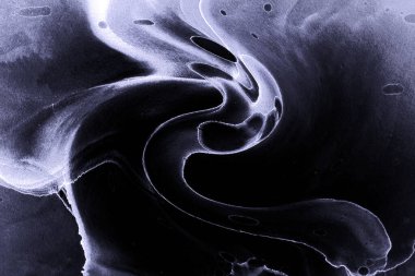 Alkol mürekkebinin sunduğu yüksek kaliteli akış sanatı tasarımcıya modern bir soyut arkaplan sağlar..