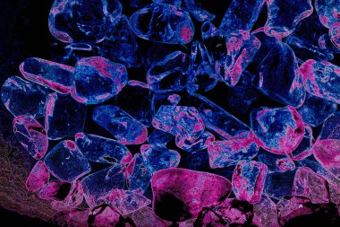 Tasarım için doğal kuvars değerli taş desen dokusu arka planı.