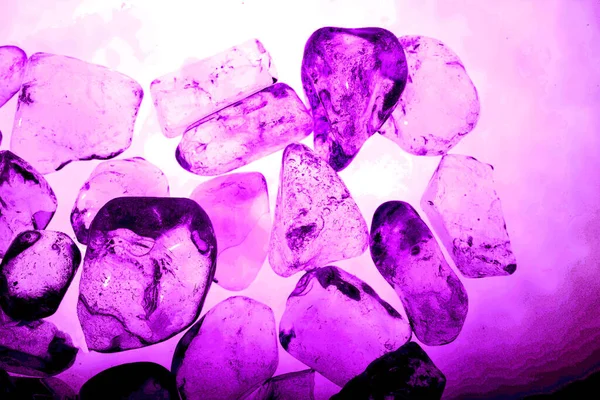 Tasarım için doğal kuvars değerli taş desen dokusu arka planı.