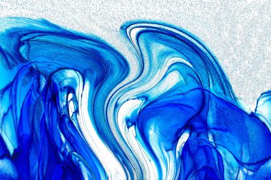 Alkol mürekkebi teknikli doğal akışkan resim. Yumuşak rüya renkleri şeffaf dalgalı çizgiler oluşturur.