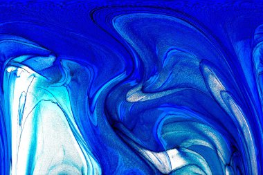 Alkol mürekkebi teknikli doğal akışkan resim. Yumuşak rüya renkleri şeffaf dalgalı çizgiler oluşturur.