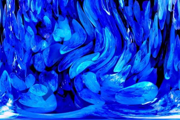 Pembe. Yeşil. Mavi. Mor. Kahverengi. Doğal Kuvars. Buz küpü biçimi arkaplanı