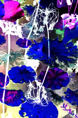 Nilüfer yaprakları ve nilüfer yapraklarıyla sunulan zarif desenli tasarım.