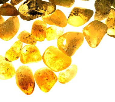 Kristal enine kesit arkaplanı. Doğal saydam agat kristal yüzey dilimi. Madenin makro yakın çekimi, soyut yapı