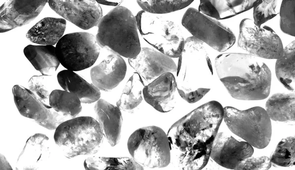 Kristal enine kesit arkaplanı. Doğal saydam agat kristal yüzey dilimi. Madenin makro yakın çekimi, soyut yapı