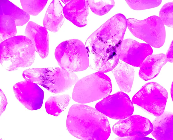 Kristal enine kesit arkaplanı. Doğal saydam agat kristal yüzey dilimi. Madenin makro yakın çekimi, soyut yapı