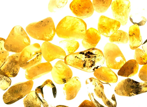 Kristal enine kesit arkaplanı. Doğal saydam agat kristal yüzey dilimi. Madenin makro yakın çekimi, soyut yapı