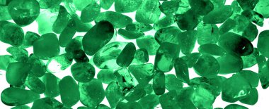 Kristal enine kesit arkaplanı. Doğal saydam agat kristal yüzey dilimi. Madenin makro yakın çekimi, soyut yapı