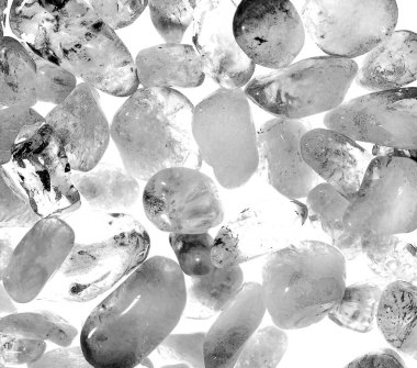 Kristal enine kesit arkaplanı. Doğal saydam agat kristal yüzey dilimi. Madenin makro yakın çekimi, soyut yapı