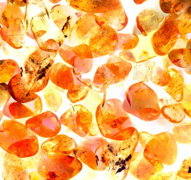 Kristal enine kesit arkaplanı. Doğal saydam agat kristal yüzey dilimi. Madenin makro yakın çekimi, soyut yapı