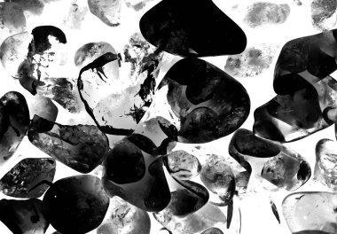 Kristal enine kesit arkaplanı. Doğal saydam agat kristal yüzey dilimi. Madenin makro yakın çekimi, soyut yapı