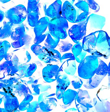 Kristal enine kesit arkaplanı. Doğal saydam agat kristal yüzey dilimi. Madenin makro yakın çekimi, soyut yapı