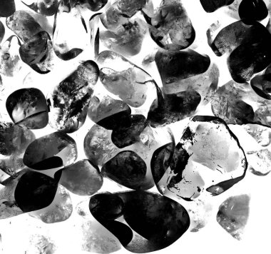 Kristal enine kesit arkaplanı. Doğal saydam agat kristal yüzey dilimi. Madenin makro yakın çekimi, soyut yapı