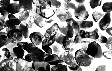 Kristal enine kesit arkaplanı. Doğal saydam agat kristal yüzey dilimi. Madenin makro yakın çekimi, soyut yapı