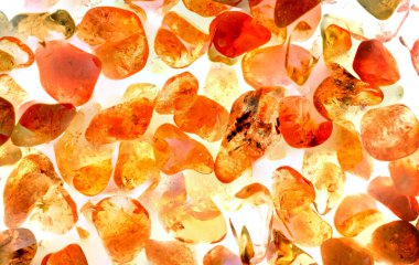 Kristal enine kesit arkaplanı. Doğal saydam agat kristal yüzey dilimi. Madenin makro yakın çekimi, soyut yapı