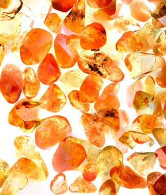 Kristal enine kesit arkaplanı. Doğal saydam agat kristal yüzey dilimi. Madenin makro yakın çekimi, soyut yapı