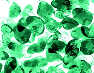 Kristal enine kesit arkaplanı. Doğal saydam agat kristal yüzey dilimi. Madenin makro yakın çekimi, soyut yapı