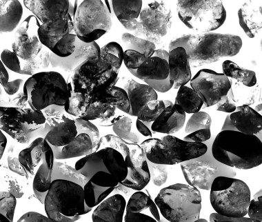 Kristal enine kesit arkaplanı. Doğal saydam agat kristal yüzey dilimi. Madenin makro yakın çekimi, soyut yapı