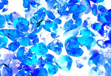 Kristal enine kesit arkaplanı. Doğal saydam agat kristal yüzey dilimi. Madenin makro yakın çekimi, soyut yapı