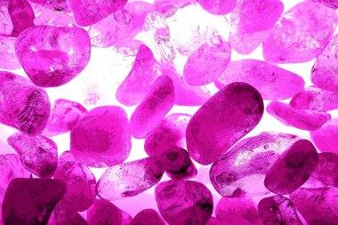 Kristal enine kesit arkaplanı. Doğal saydam agat kristal yüzey dilimi. Madenin makro yakın çekimi, soyut yapı