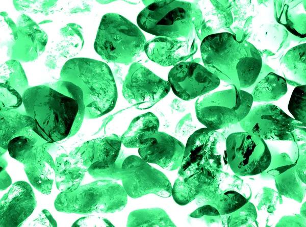 Kristal enine kesit arkaplanı. Doğal saydam agat kristal yüzey dilimi. Madenin makro yakın çekimi, soyut yapı