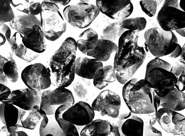 Kristal enine kesit arkaplanı. Doğal saydam agat kristal yüzey dilimi. Madenin makro yakın çekimi, soyut yapı